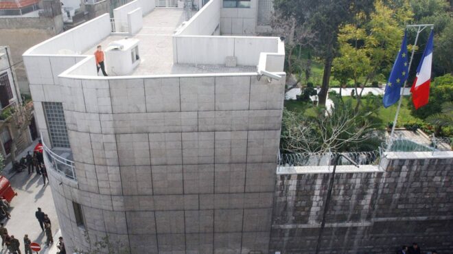 συρία-το-παρίσι-ζητά-από-τη-μεταβατική-563378395