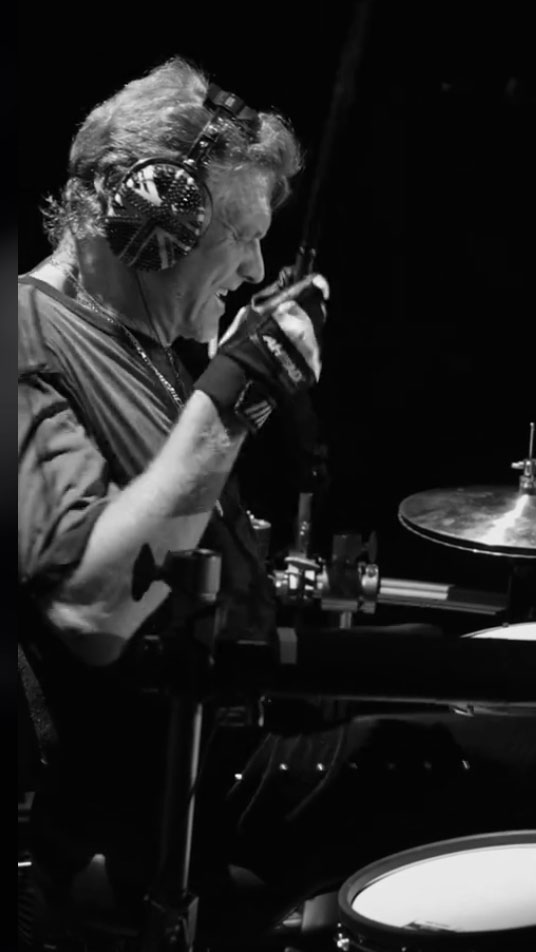 Def Leppard: Το άγγιγμα της κορυφής με το «Hysteria»-2