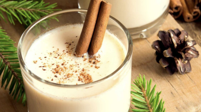 χριστουγεννιάτικο-egg-nog-563368657