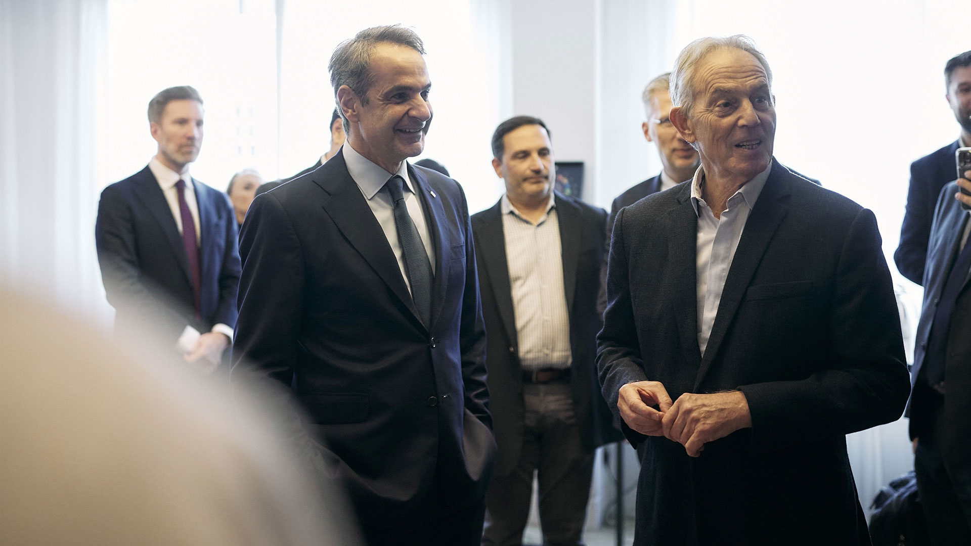 Τι θα ζητήσει ο Μητσοτάκης από Στάρμερ για τα Γλυπτά του Παρθενώνα-1