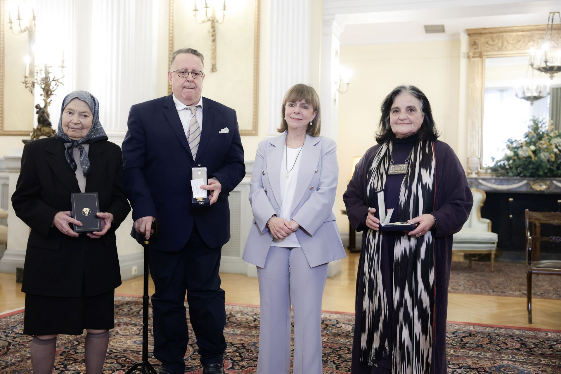 Παράσημα αφιερωμένα σε όλη την Ελλάδα-2