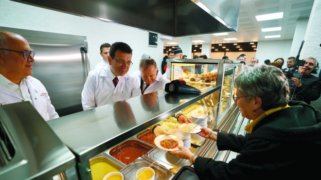 η-πόλη-των-δημοτικών-μαγειρείων-563386783