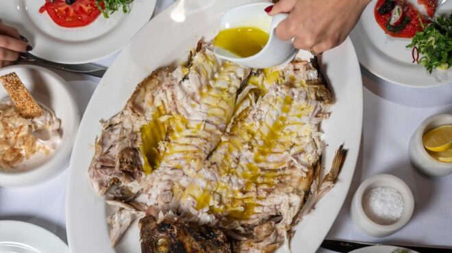 σ-αυτά-τα-εστιατόρια-της-αθήνας-βάζο-563397763