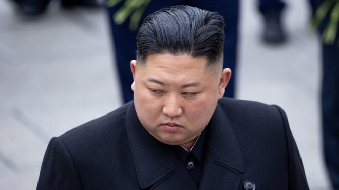 η-βόρεια-κορέα-ναυπηγεί-φρεγάτα-τουλά-563396209