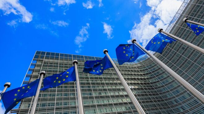 η-ε-ε-μειώνει-τα-δάνεια-από-το-ταμείο-αν-563374837