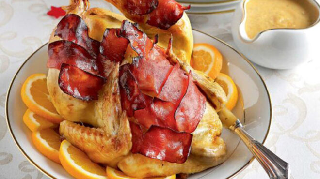 κότα-ψητή-μαριναρισμένη-και-γεμισμέν-563381497