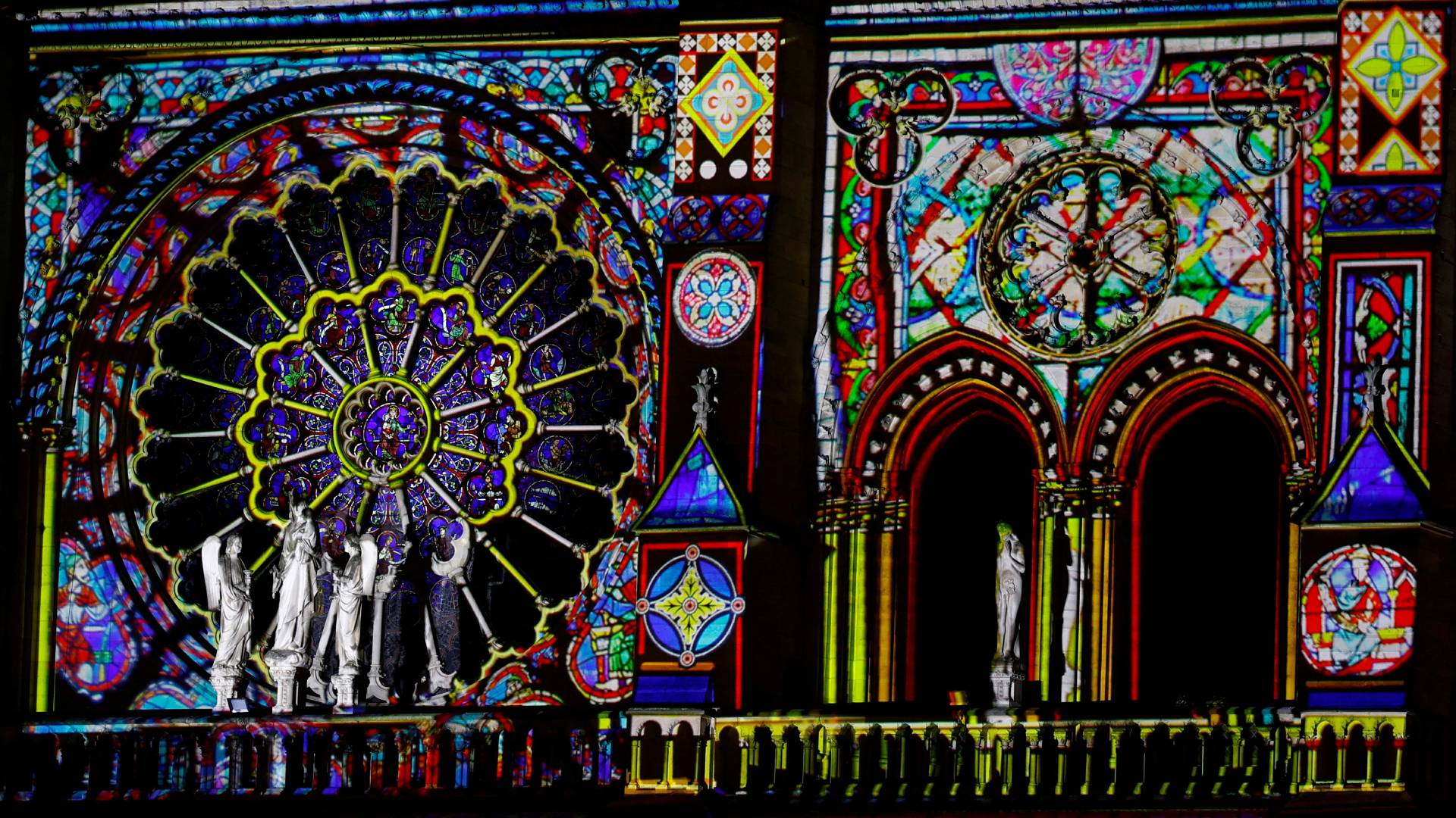 Γαλλία: Τουλάχιστον 40 ηγέτες στο Παρίσι για τα θυρανοίξια της Νοτρ Νταμ-2