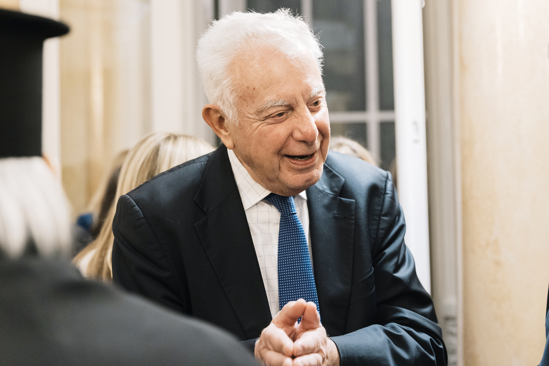 Θεές, ημίθεες, αρχόντισσες και κοινές θνητές των Κυκλάδων μάς συστήνονται ξανά-3