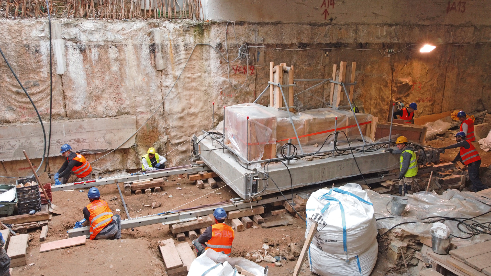 Δημήτρης Κορρές: Πώς σηκώνεις έναν αρχαίο τοίχο από τη θέση του-2