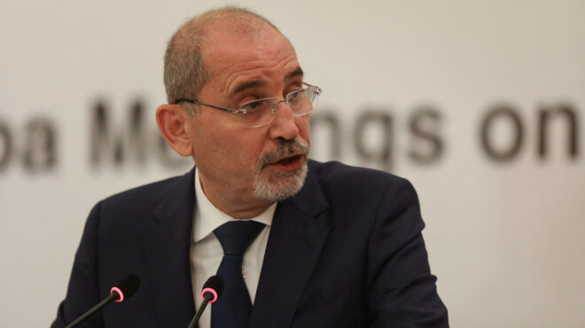 ο-ιορδανός-υπεξ-σαφάντι-μεταβαίνει-στ-563388067