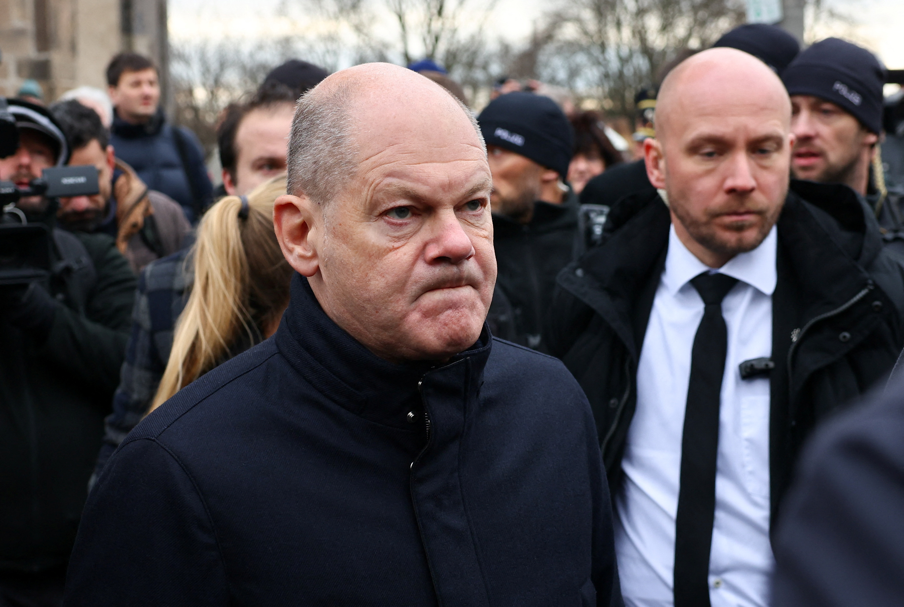 Γερμανία: Το πολύνεκρο χτύπημα «οξύνει» την ατζέντα ενόψει εκλογών-1