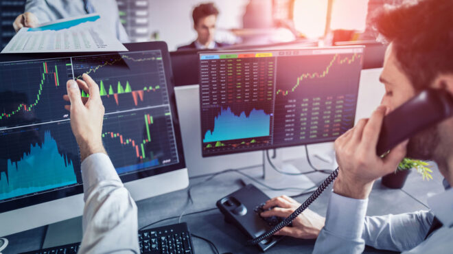 η-γουόλ-στριτ-είναι-ο-μεγάλος-κερδισμέ-563390062