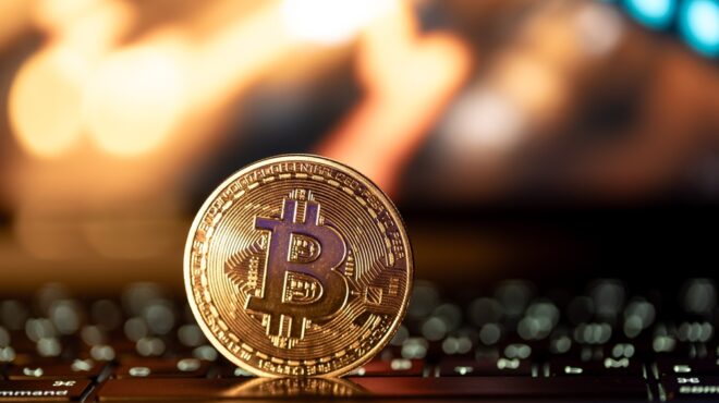 bitcoin-μακράν-η-καλύτερη-επένδυση-του-2024-563398549