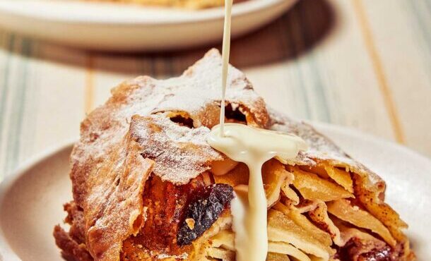 στρούντελ-μήλου-η-ιστορία-του-εθνικού-563362666