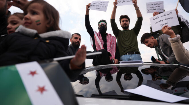 οι-νέοι-ηγέτες-της-συρίας-όρισαν-υπουρ-563386984