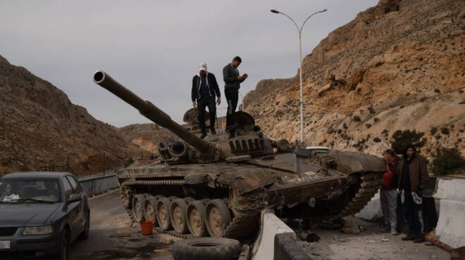 συρία-το-κόμμα-μπάαθ-αναστέλλει-τις-δρ-563369122