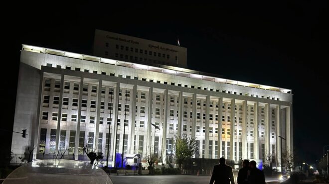 συρία-μια-γυναίκα-επικεφαλής-της-κεντ-563396605