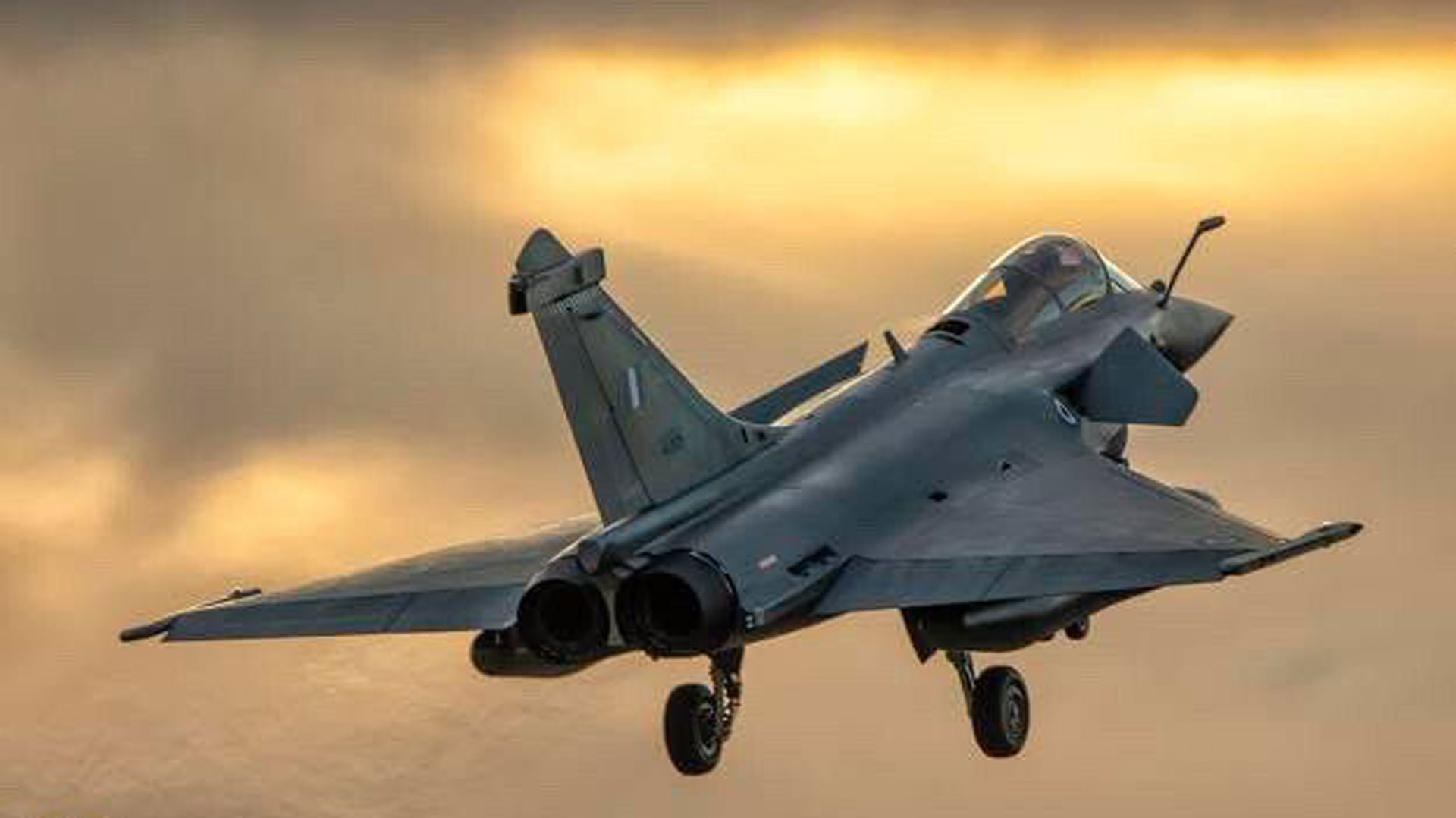 Στο νατοϊκό «Top Gun» τα ελληνικά Ραφάλ – Διάκριση και για τα C-130-3