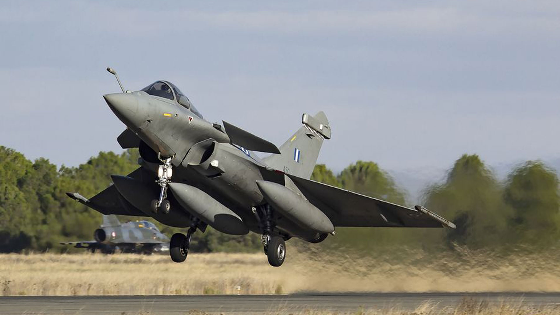 Στο νατοϊκό «Top Gun» τα ελληνικά Ραφάλ – Διάκριση και για τα C-130-5