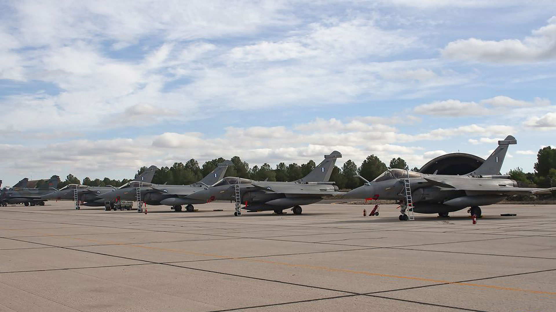 Στο νατοϊκό «Top Gun» τα ελληνικά Ραφάλ – Διάκριση και για τα C-130-2