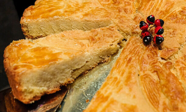 τριφτή-βασιλόπιτα-η-πρωτοχρονιάτικη-563396248