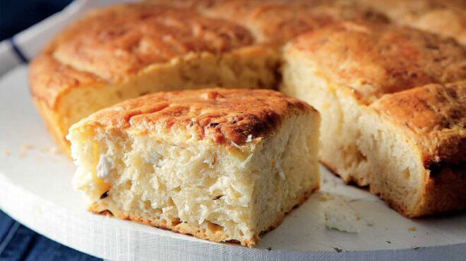 τυρόψωμο-με-φέτα-από-την-εύη-βουτσινά-563396896