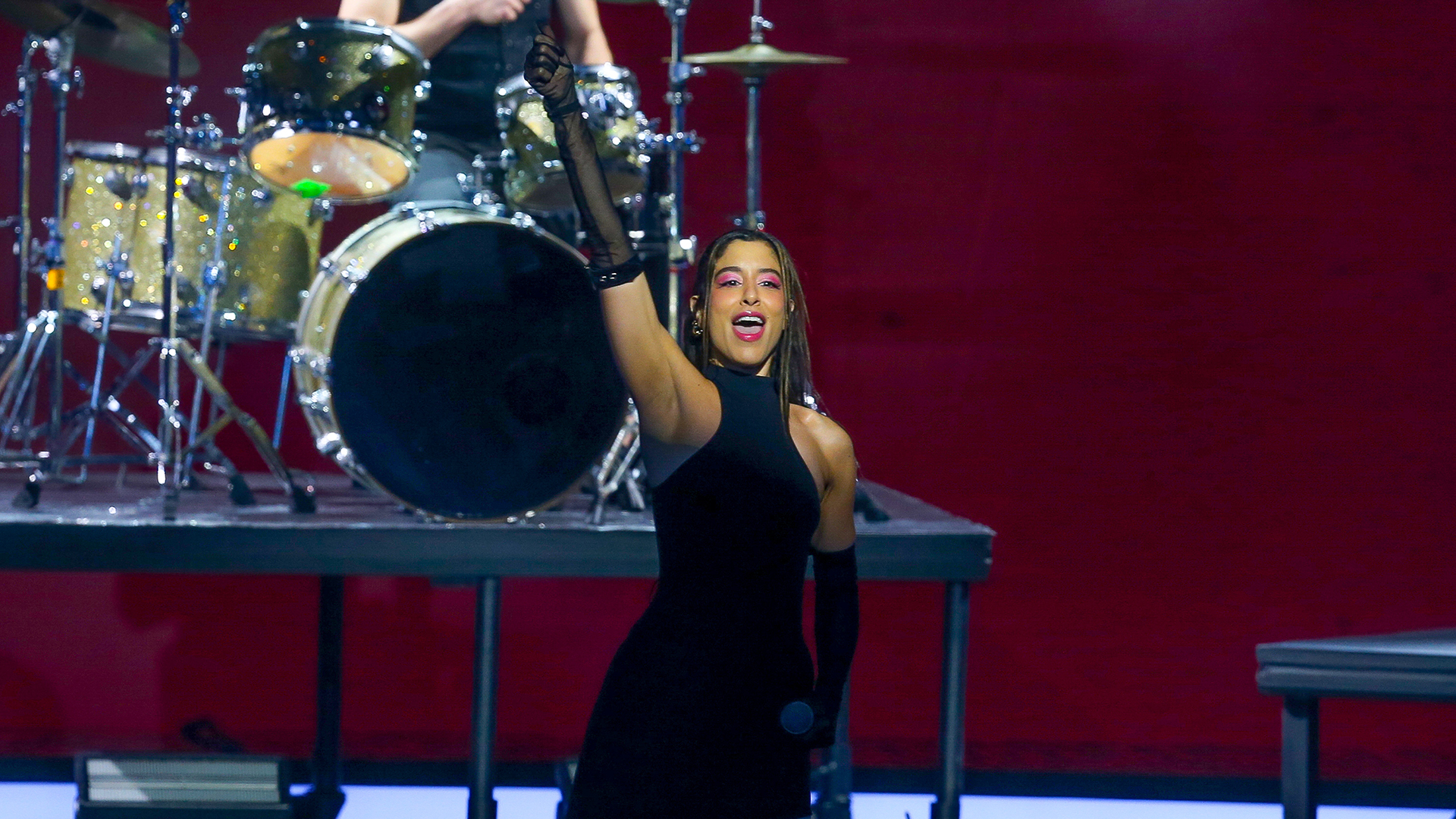 Eurovision 2025: Η «Αστερομάτα» Κλαυδία με ρίζες από τον Πόντο-1