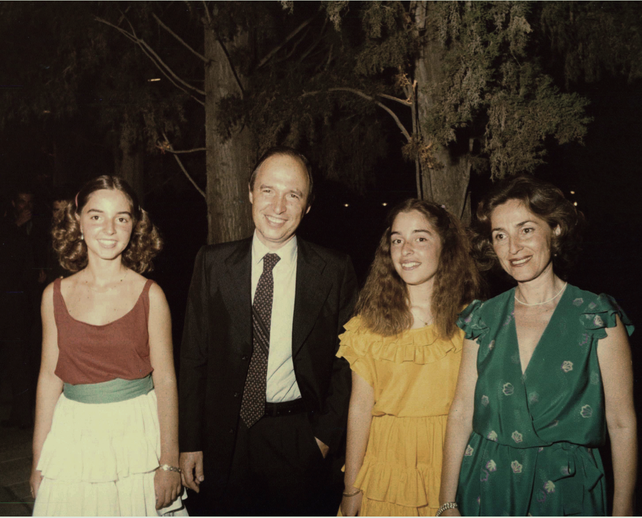 Κώστας Σημίτης, 1936-2025: Τα μυστήρια και οι σταθμοί μιας ζωής δοσμένης στην πολιτική-2