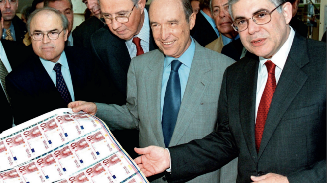 η-παράδοξη-ένταξη-της-ελλάδας-στο-ευ-563413969