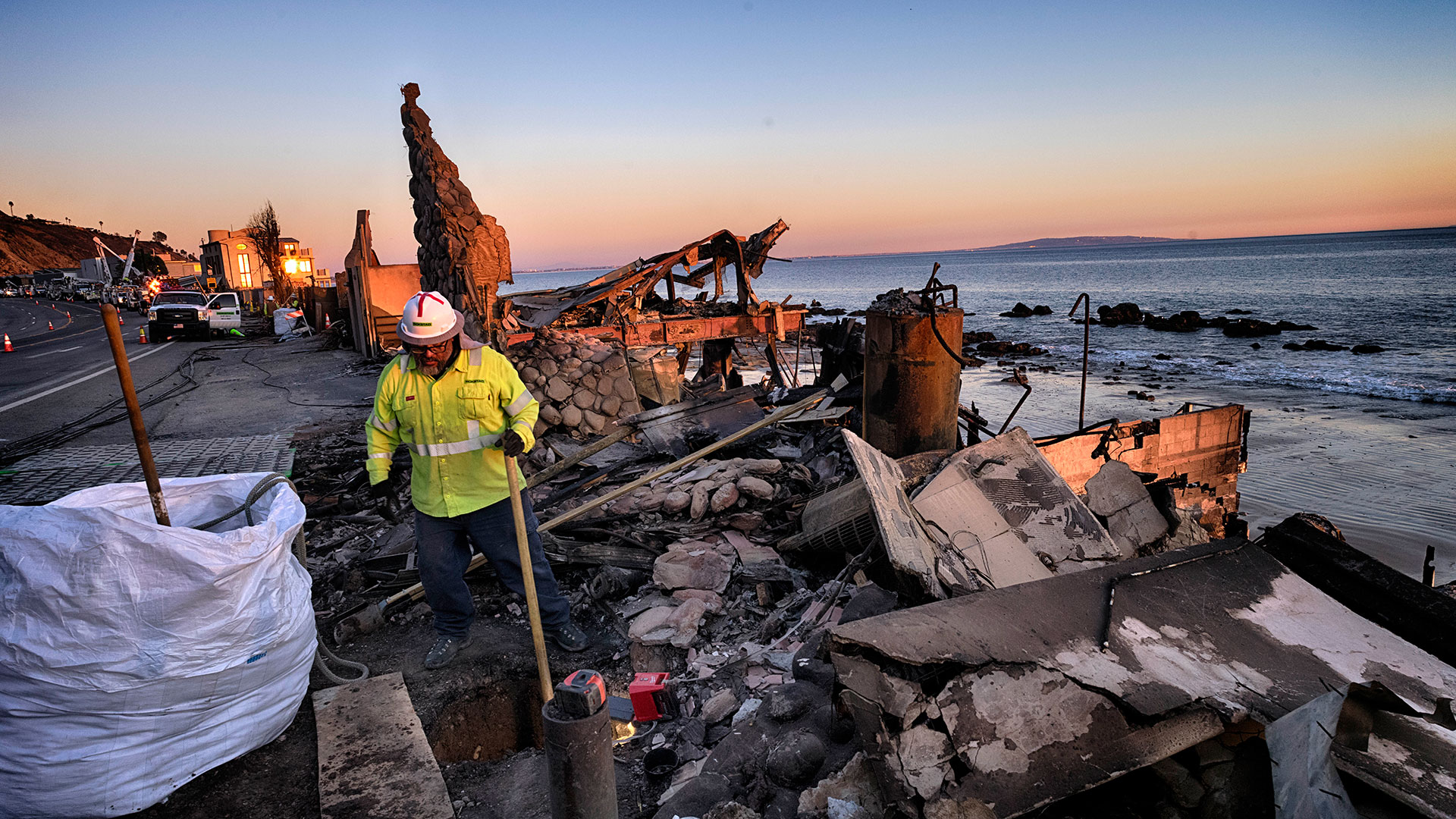 Λος Αντζελες: «Oλα όσα συνδέονται με τις μνήμες μας εξαφανίστηκαν»-1