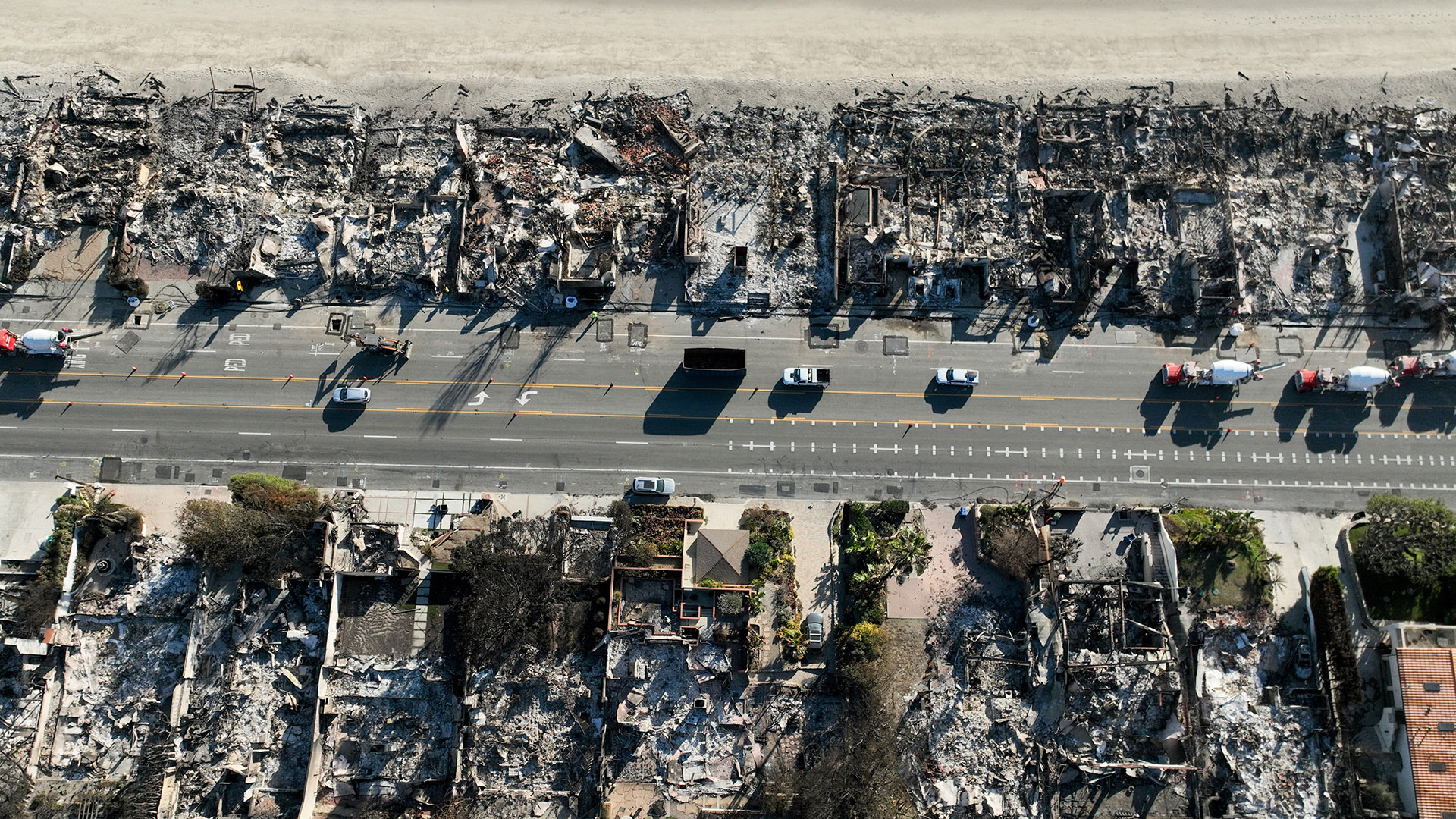 Λος Αντζελες: «Oλα όσα συνδέονται με τις μνήμες μας εξαφανίστηκαν»-2