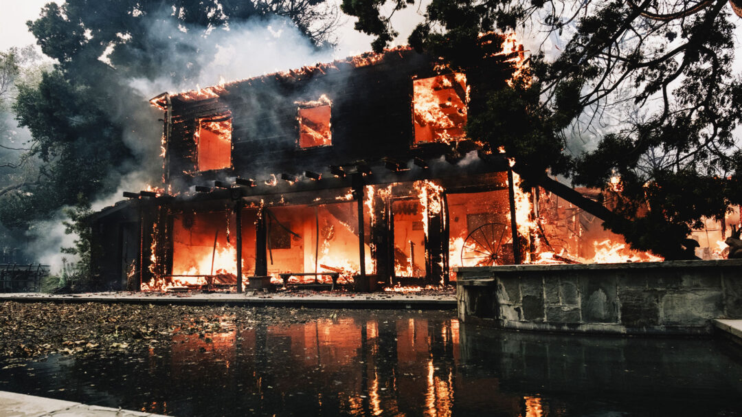 τι-θα-έπαιρνα-από-το-σπίτι-μου-αν-κινδύν-563416180