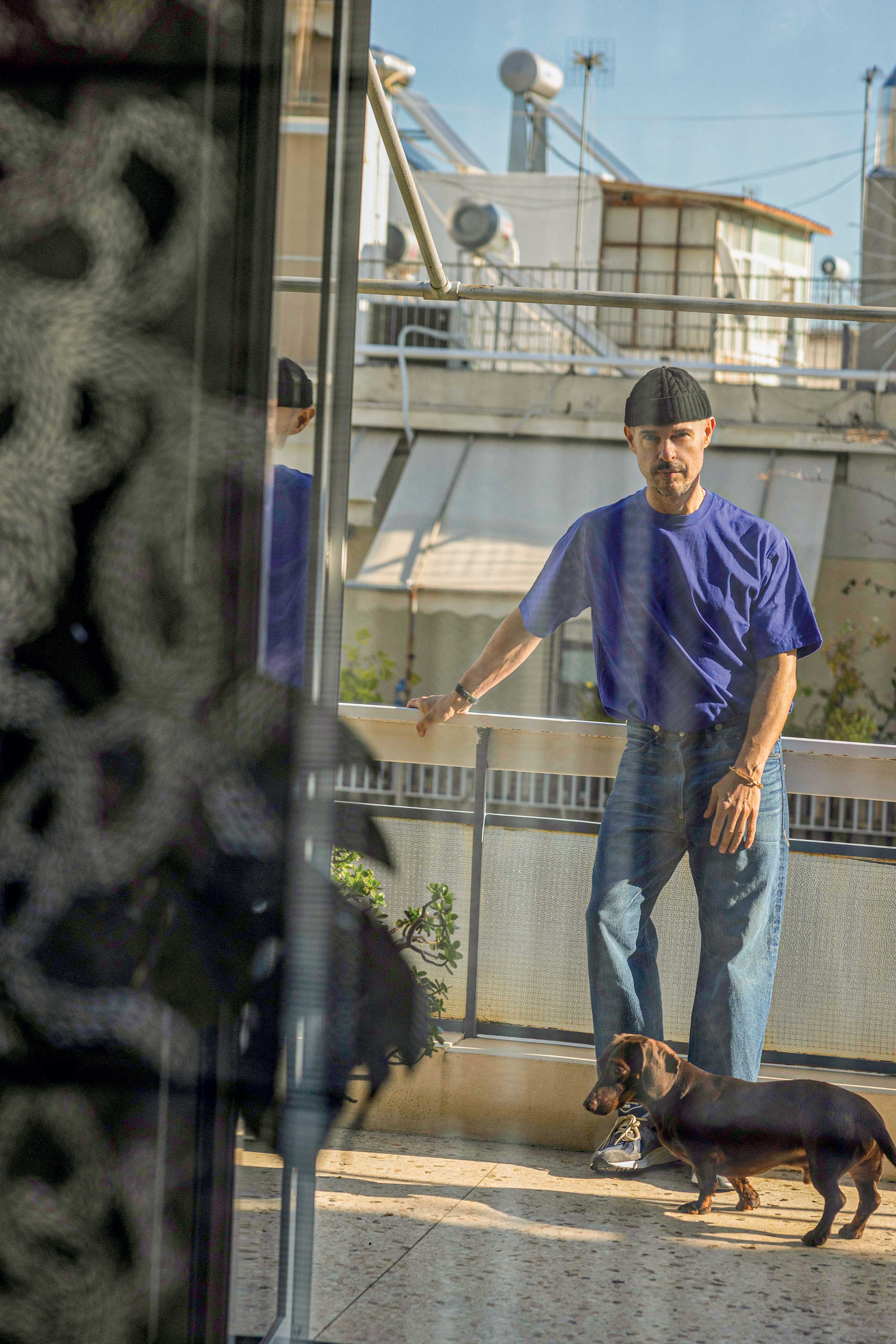 Ενα σπίτι γεμάτο μοναδικά αντικείμενα ντιζάιν στο Παγκράτι-1