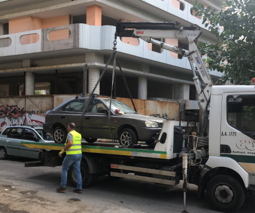 Αθήνα: 1.100 εγκαταλελειμμένα οχήματα μαζεύτηκαν από τους δρόμους-3