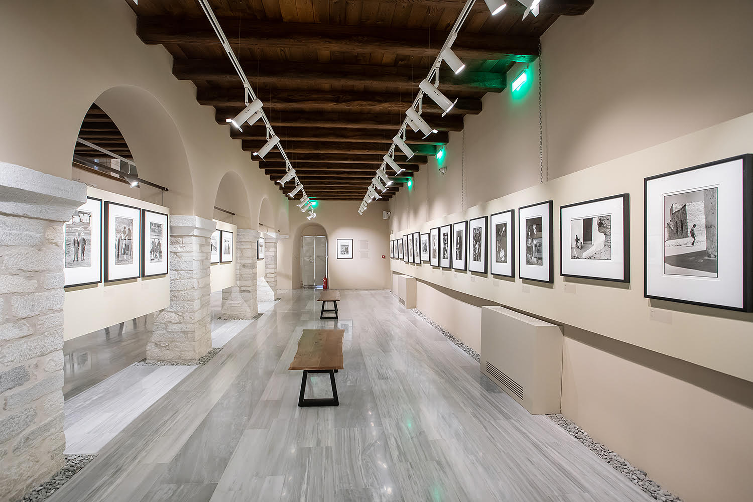 «Εφυγε» ο Κωνσταντίνος Μάνος, ο Ελληνοαμερικανός «φωτογράφος των ανθρώπων»-4