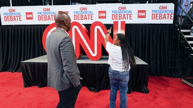 αναδιοργάνωση-και-απολύσεις-στο-κανά-563432701