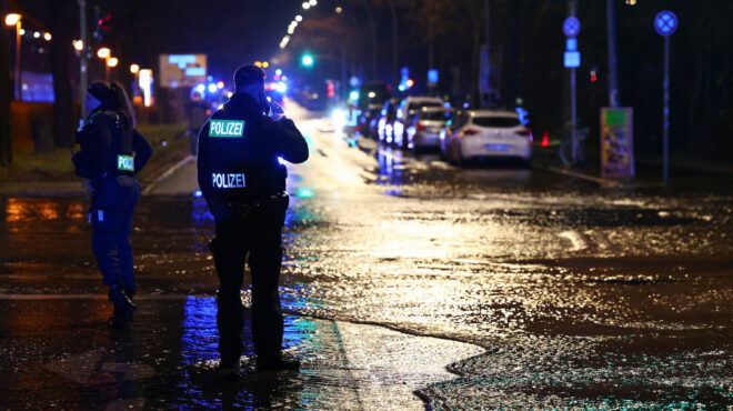 δύο-νεκροί-από-πυροβολισμούς-σε-χώρο-ε-563405242