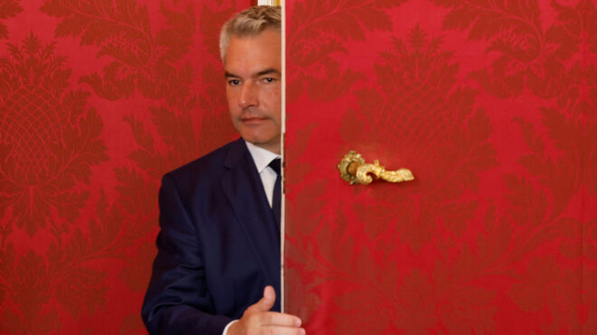 χέρμπερτ-κικλ-ποιος-είναι-ο-ακροδεξιό-563403433