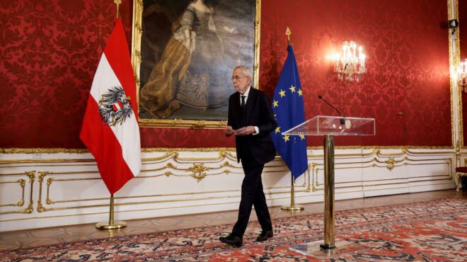 αυστρία-ο-πρόεδρος-αναθέτει-στον-ακρο-563404102