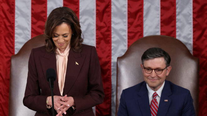 ηπα-το-κογκρέσο-επικύρωσε-τη-νίκη-του-τ-563404303