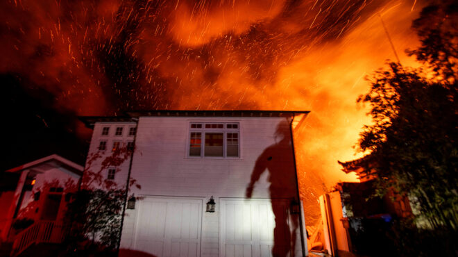 λος-αντζελες-μιλάμε-για-εικόνες-αποκ-563407894