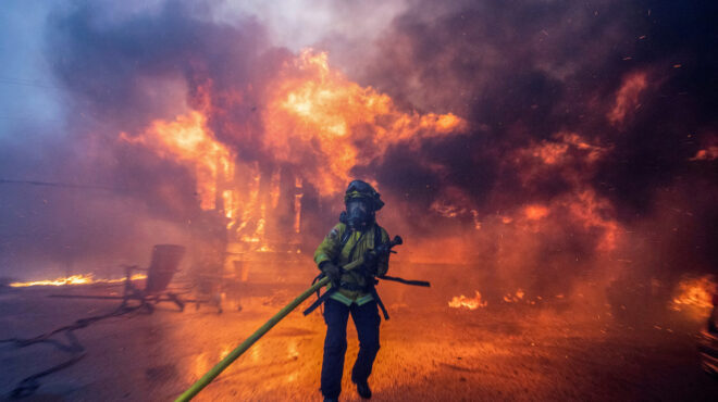 λος-αντζελες-στους-24-πλέον-οι-νεκροί-σ-563413816