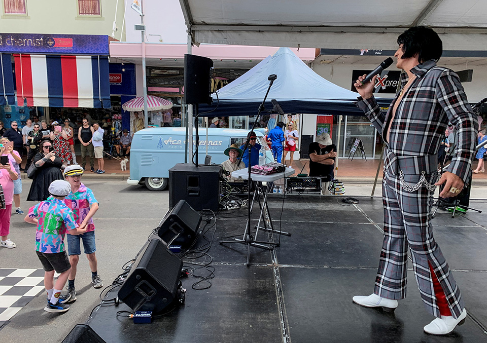 Ο αρχιτέκτονας και το δένδρο-1