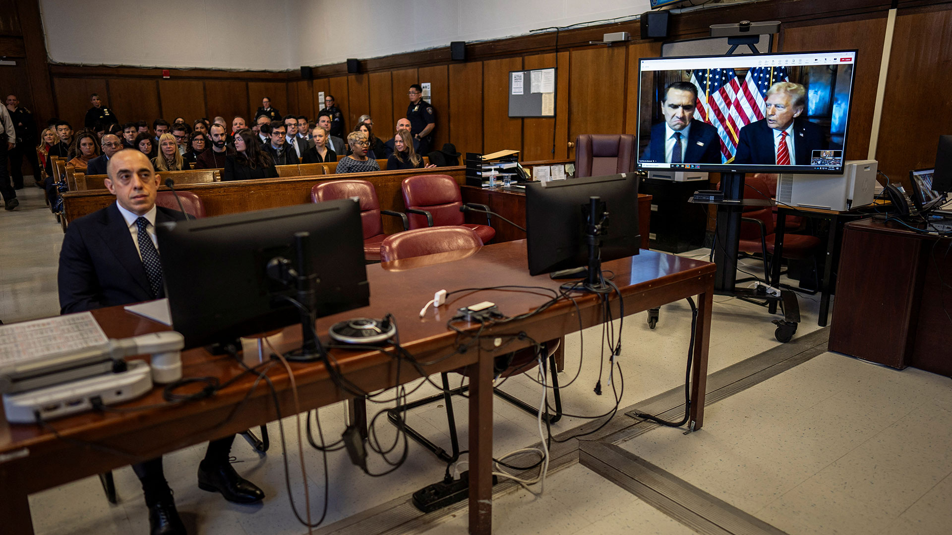 Κατερίνα Στροπωνιάτη: Από τη Νέα Αρτάκη Ευβοίας στη δίκη του Τραμπ-2