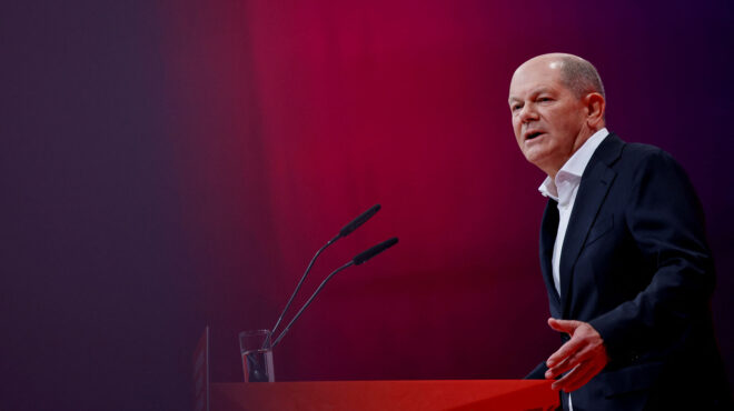 σολτς-αν-πάρουμε-λάθος-στροφή-στις-23-φε-563413387