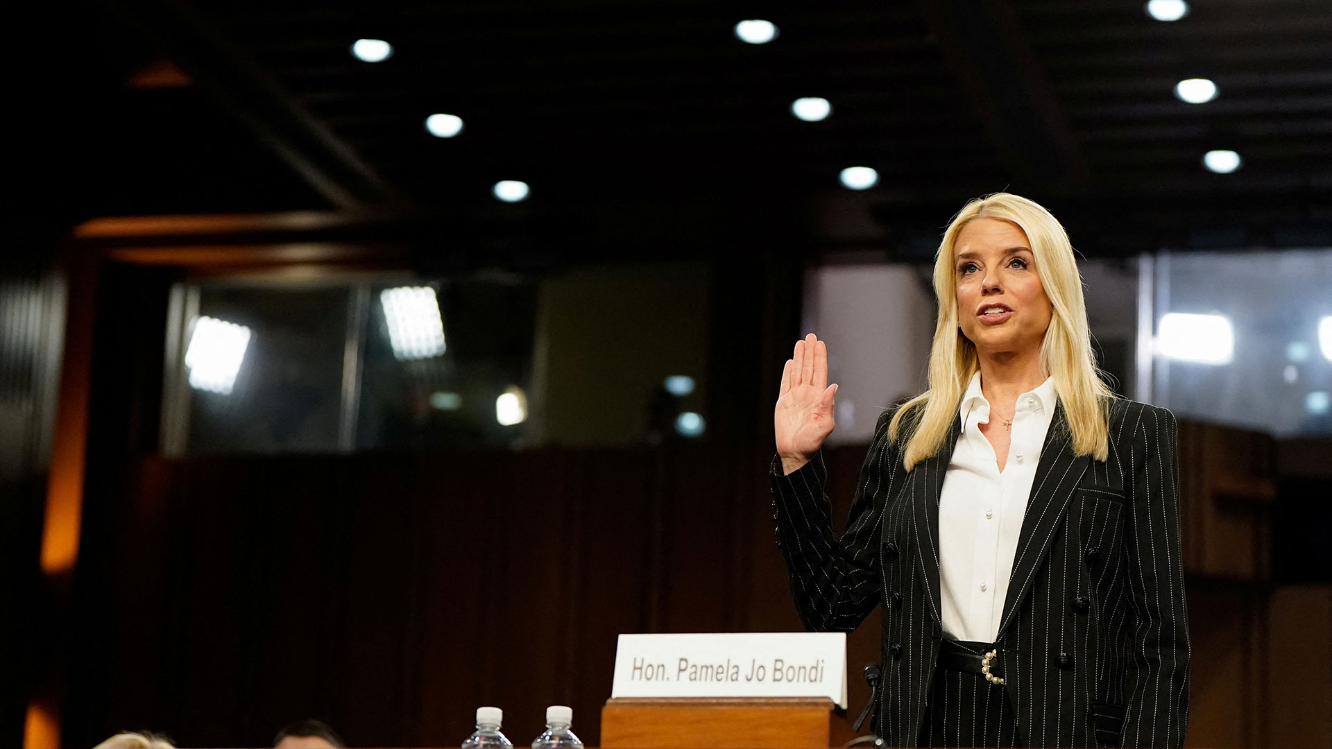 ΗΠΑ: Δεν υπάρχει «λίστα εχθρών» στο υπουργείο Δικαιοσύνης, υπόσχεται η Παμ Μπόντι-1