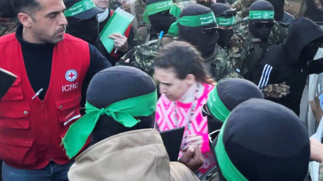 δυτική-οχθη-επευφημίες-για-τους-παλαι-563425534