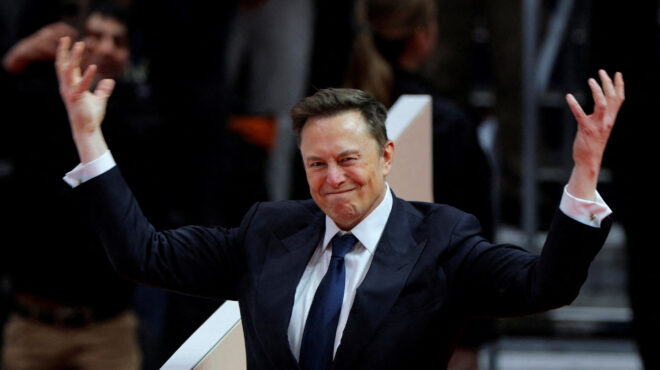 μασκ-ρεπουμπλικανοί-από-το-πρώτα-η-563434360