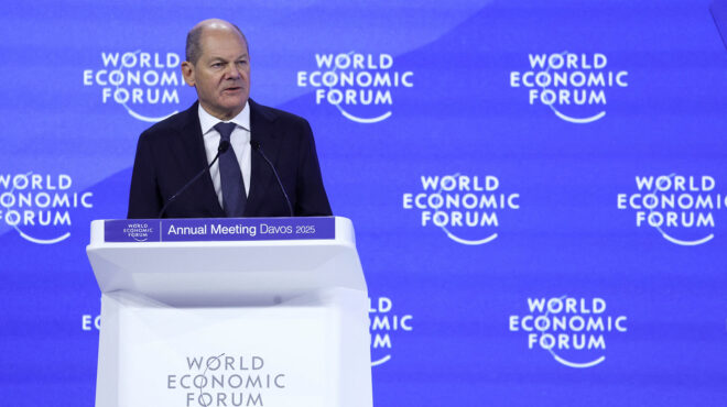 ο-σολτς-ζητά-ψυχραιμία-και-συγκρατη-563428171