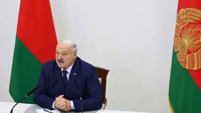 ο-λουκασένκο-δεν-μετανιώνει-για-τη-β-563437846